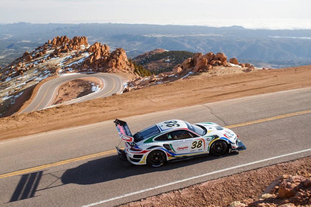 Porsche at pikes peak – Hill Country Region PCA